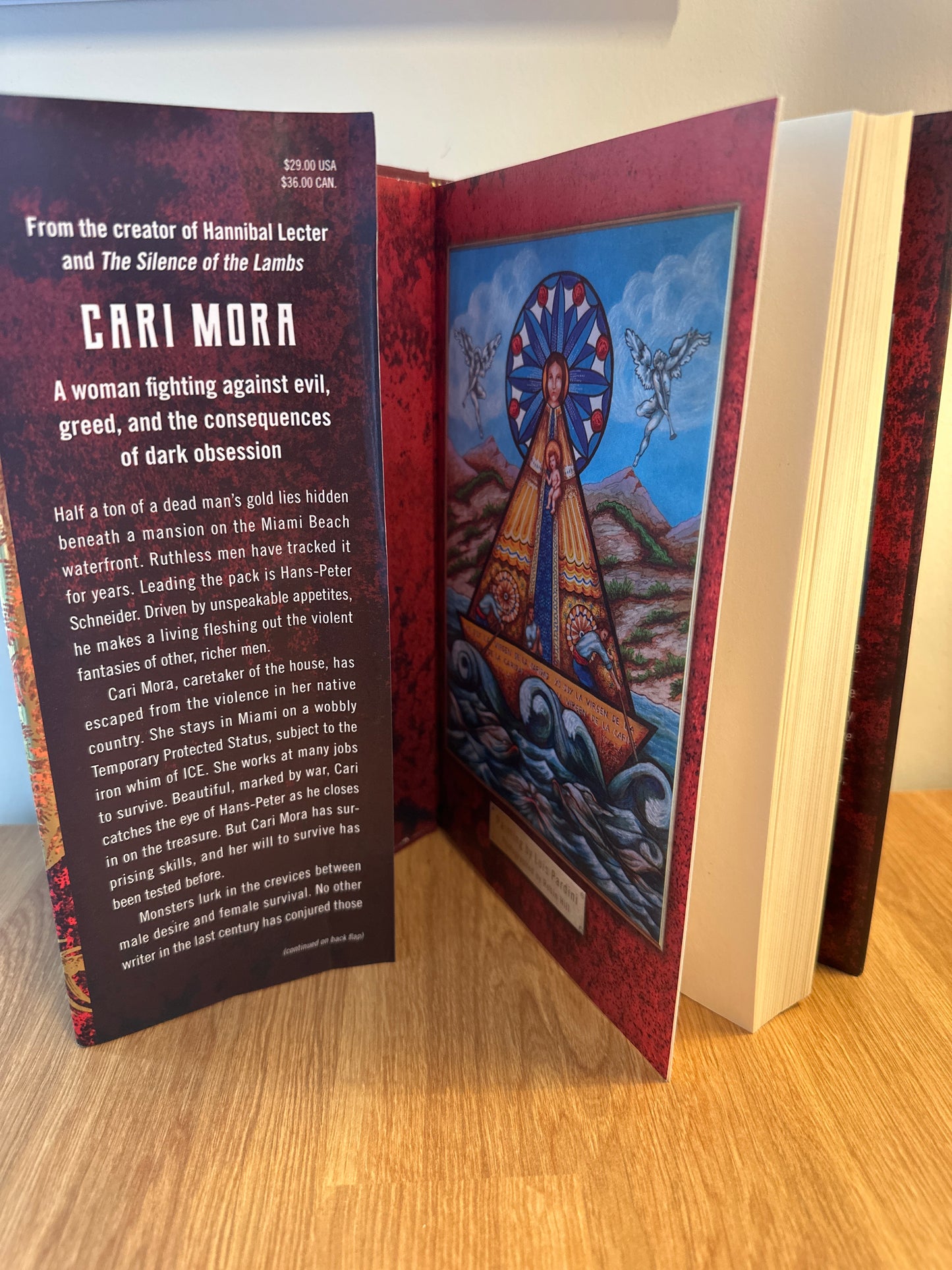 Cari Mora