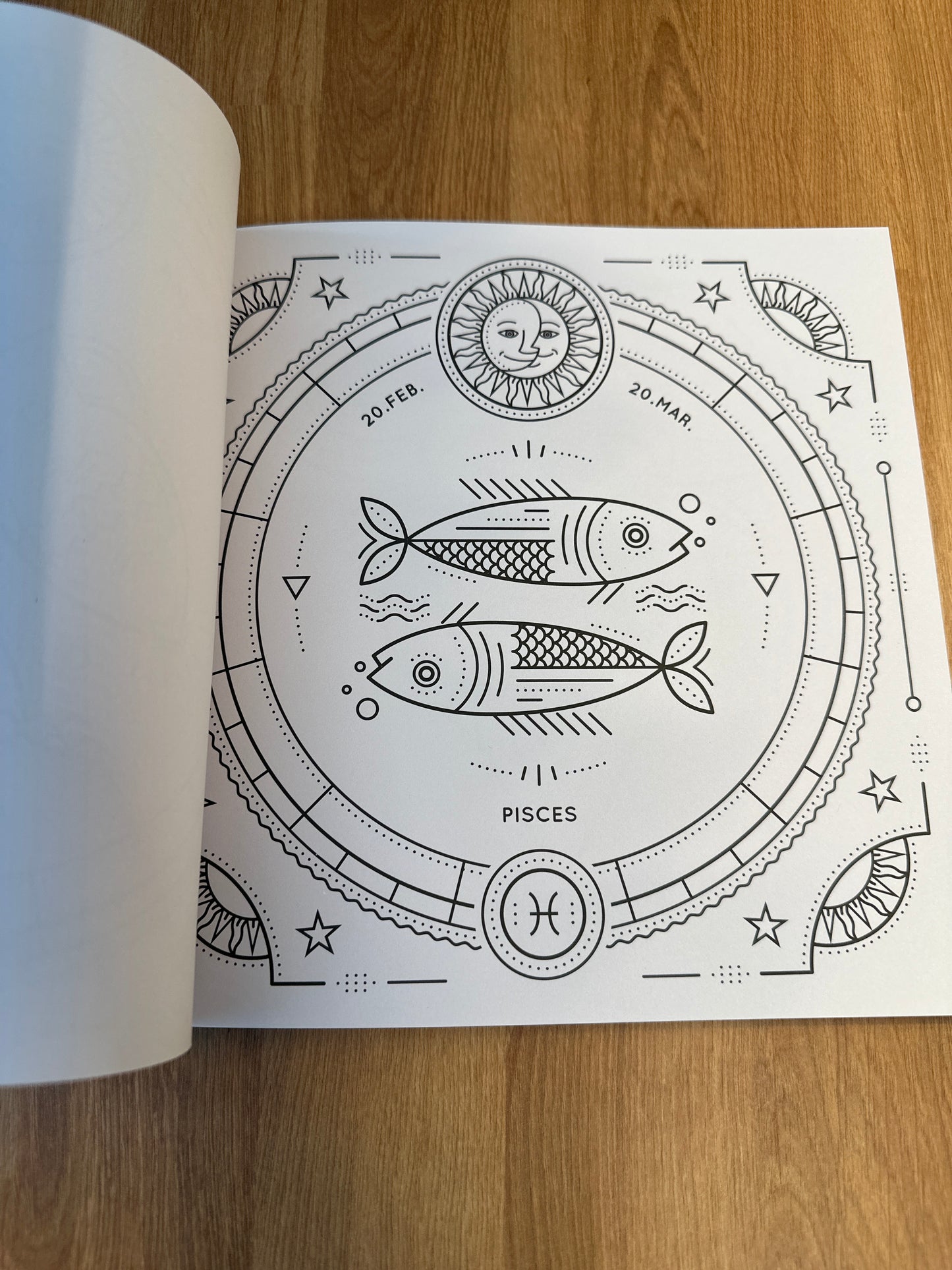 Horoscope Bold and Easy Coloring Book